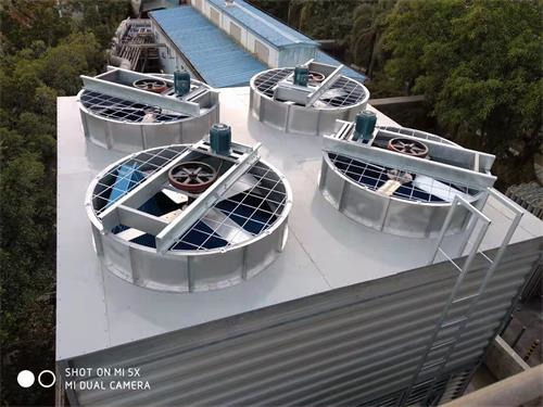 玻璃鋼方形逆流式冷卻塔的特點(河南方形逆流式玻璃鋼冷卻塔品牌)